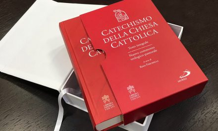 «Катехизису Католической Церкви» исполняется 30 лет