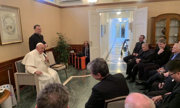 «Это стиль Бога». Беседа Папы Франциска с венгерскими иезуитами
