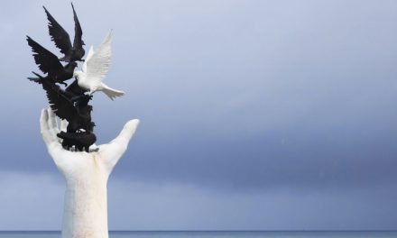 Мир вам! Пасхальный крик к миру