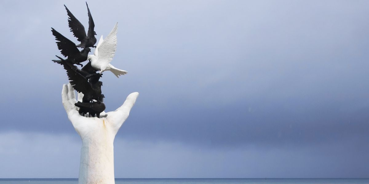 Мир вам! Пасхальный крик к миру