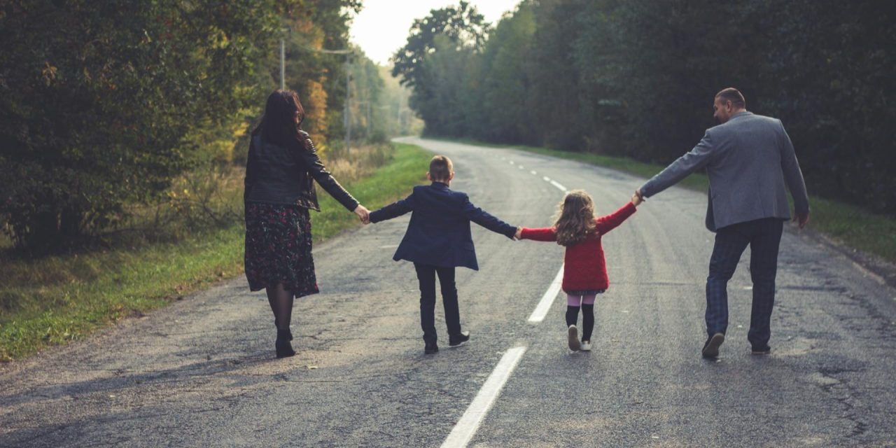 Семья в Европе: проблемы и возможности